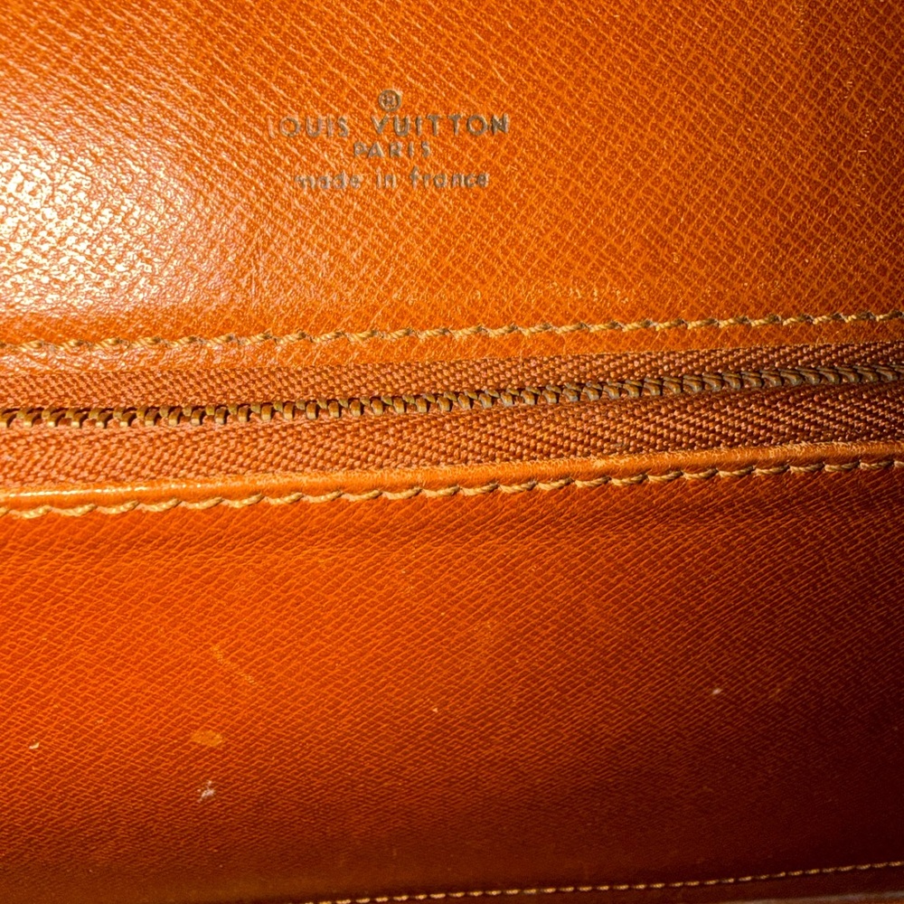 Authentic VINTAGE LV Ranelagh clutch crossbody bag - Picture 7 of 10